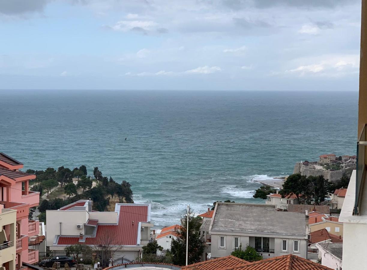 Art'S Apartment Mit Pool Ulcinj Pinjes المظهر الخارجي الصورة